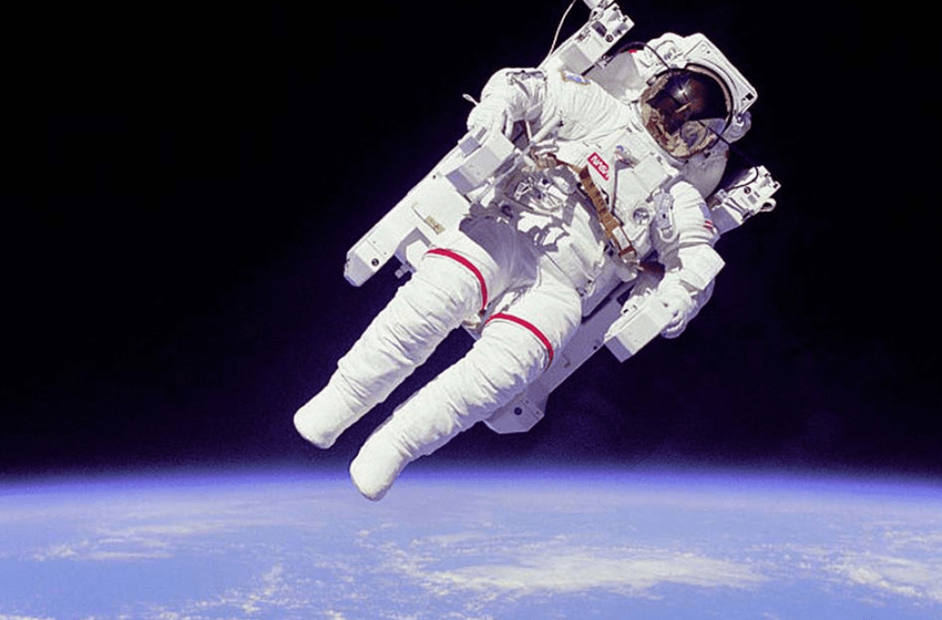  Everything You Need to Know about Spacewalking during Space Tourism