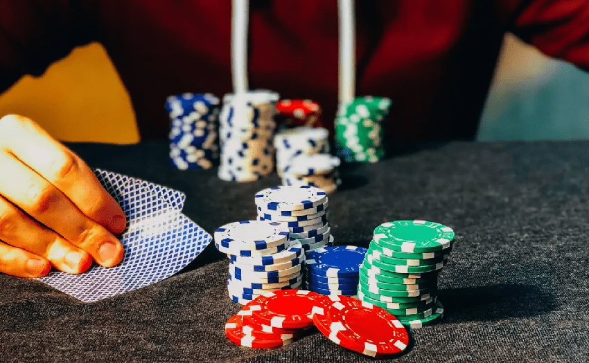  How to Play Online Baccarat From Home