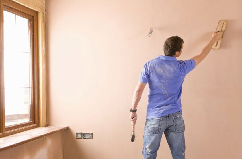  How do you apply Venetian plaster?