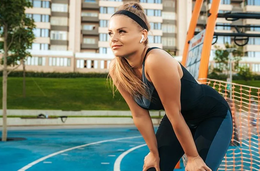  Overcoming the Silent Struggle: The Challenges of Using Noise-Cancelling Audio During Workouts